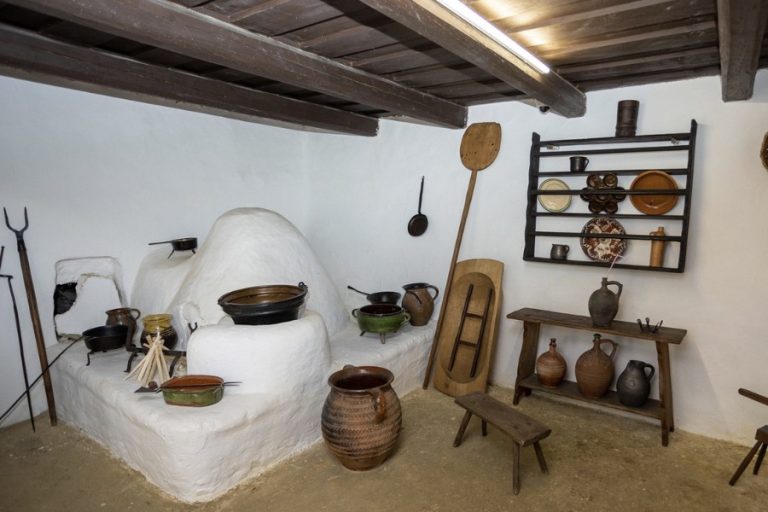 ugroup kiallitas tervezes4